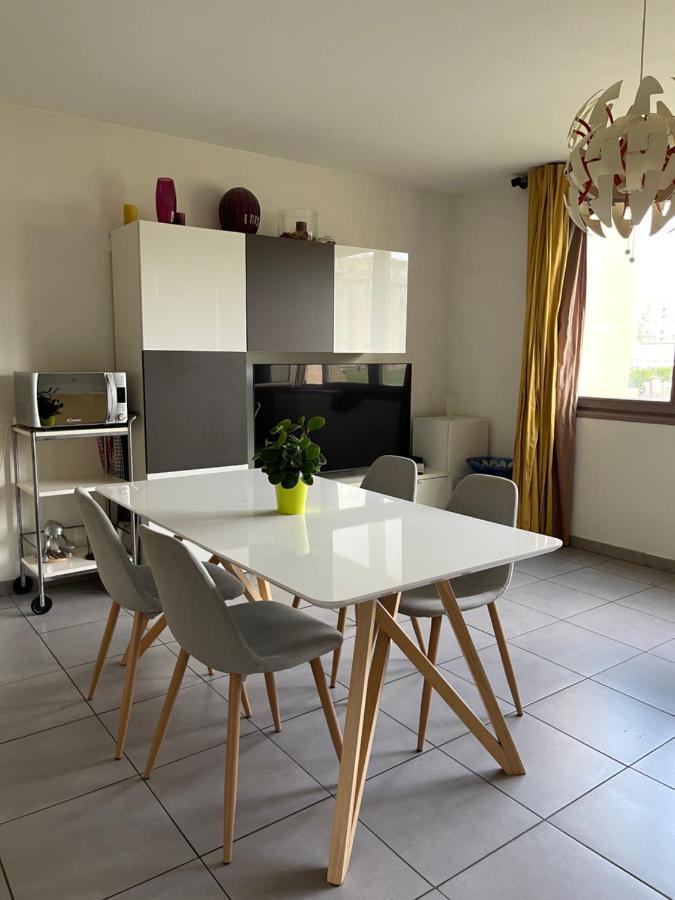 Appartement T3 sur l'esplanade de l'europe Montpellier Extérieur photo